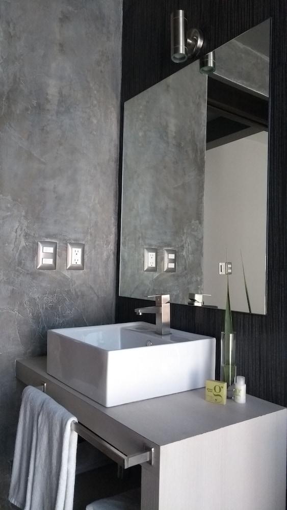 Esduma Hk Hotel Pachuca מראה חיצוני תמונה