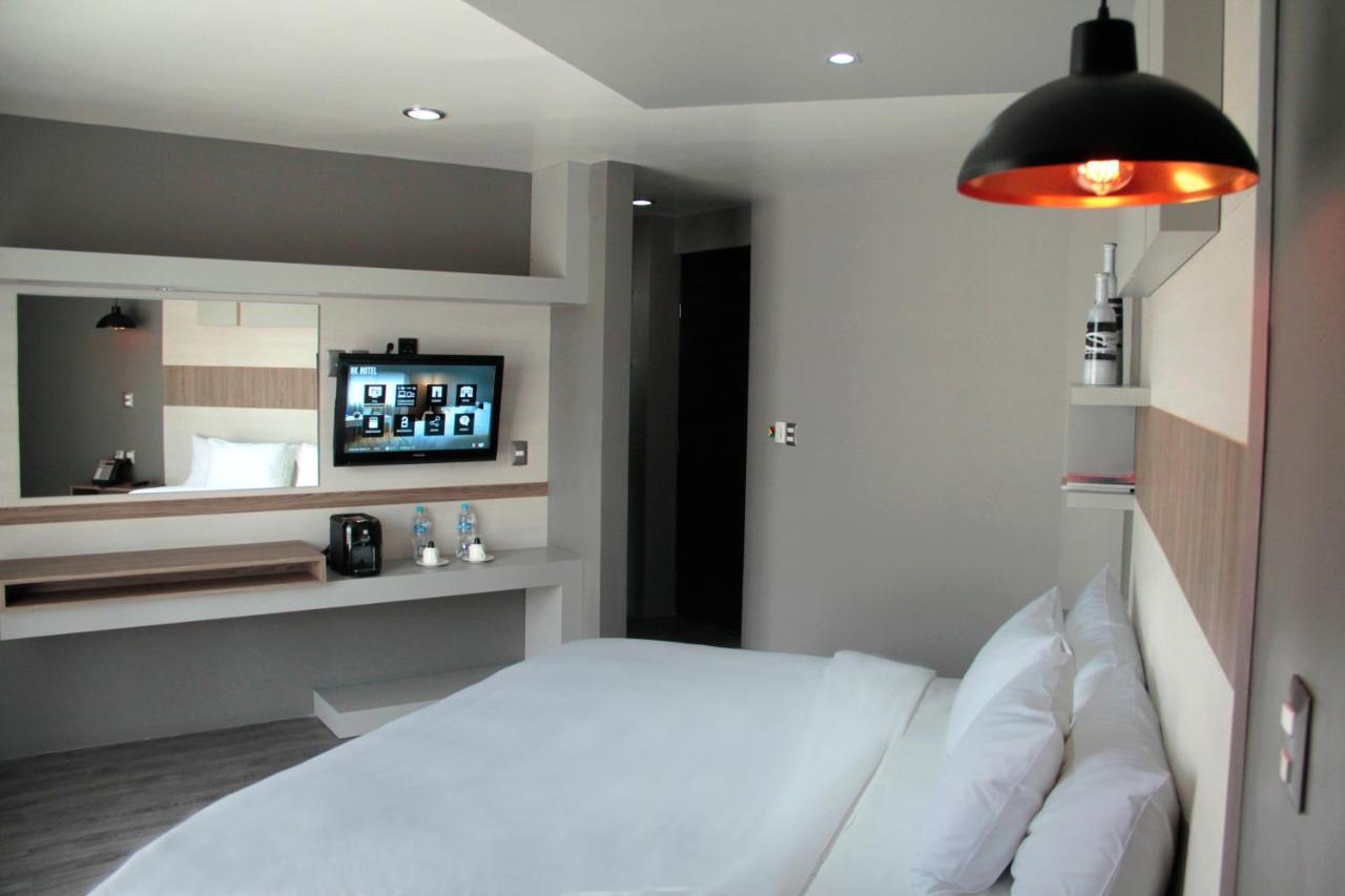 Esduma Hk Hotel Pachuca מראה חיצוני תמונה