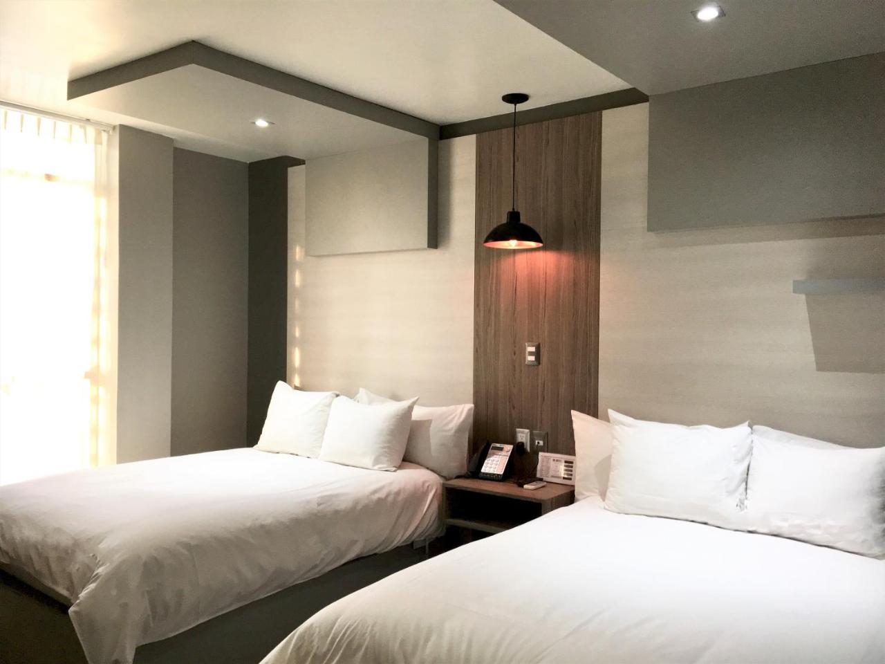 Esduma Hk Hotel Pachuca מראה חיצוני תמונה